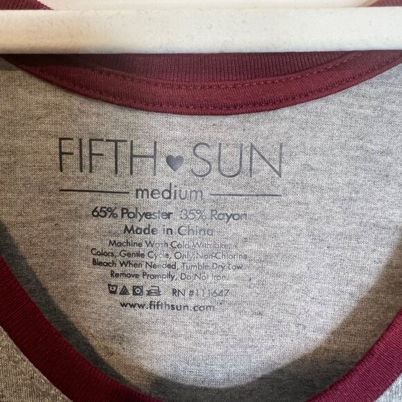 Fifth Sun Tank Top M Womens Grey Multicolor Graphic Print High Low Size Medium - Picture 8 of 8